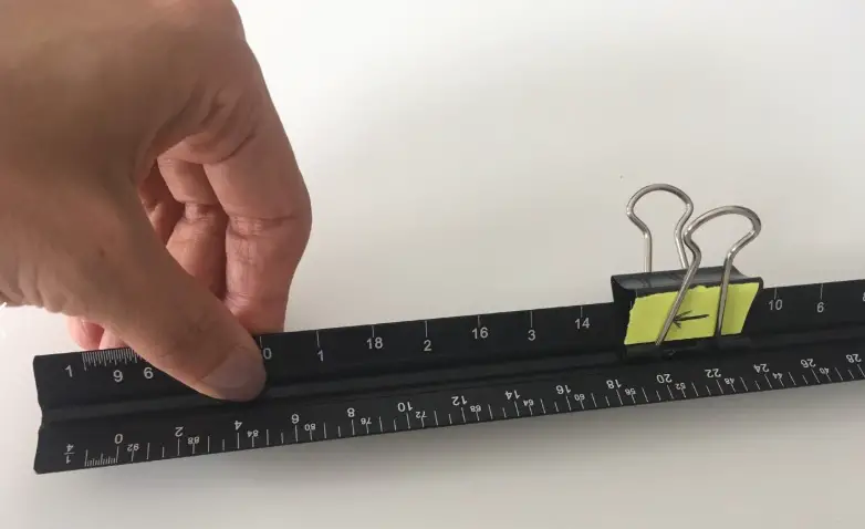 how to read a metric scale ruler